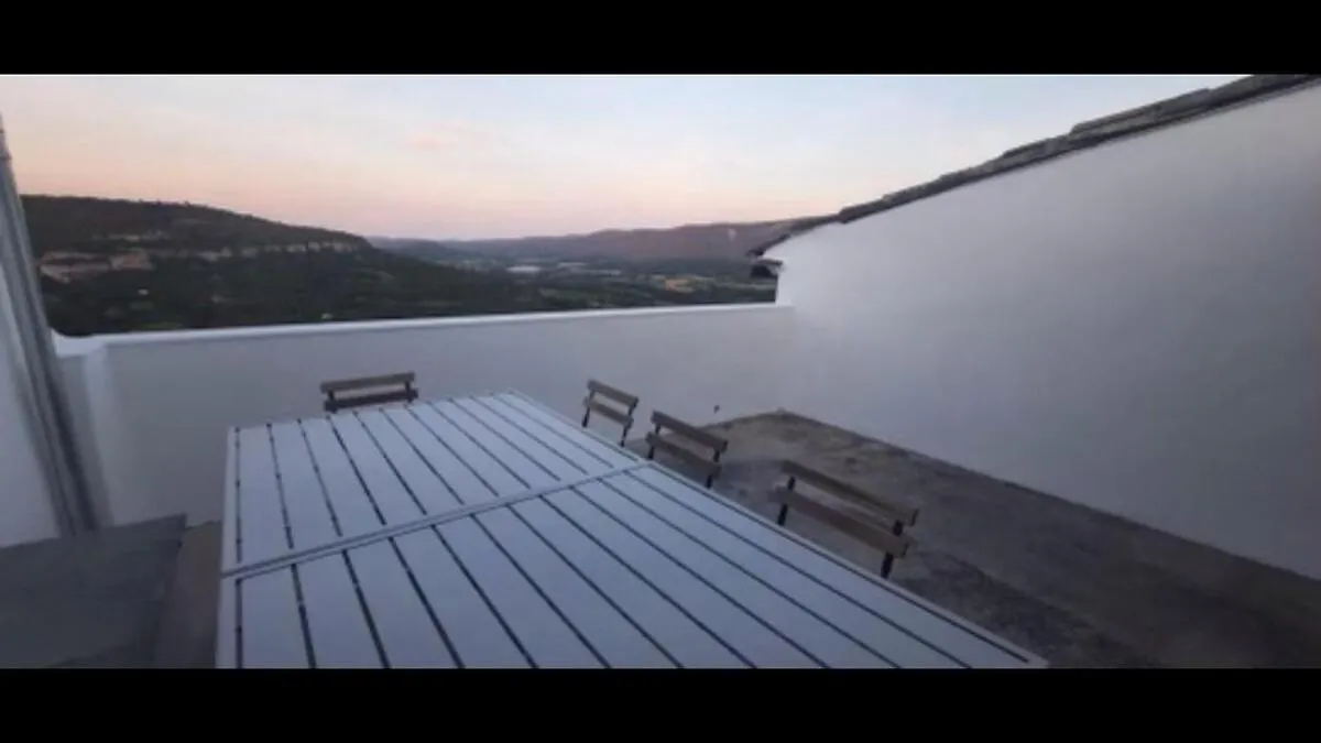 Holiday home Luberon Grde Maison De Village Avec Terrasse Saint-Martin-de-Castillon